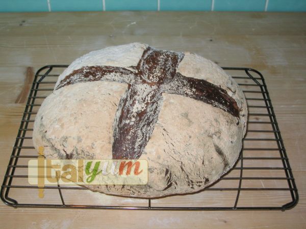 Home made bread (Pane casereccio) | Bakery