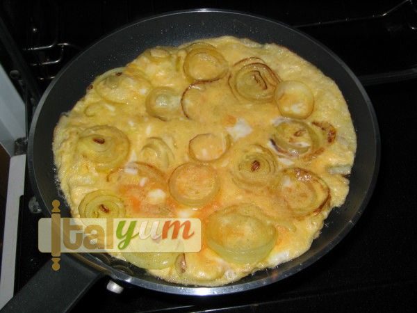 Onion Frittata (Frittata con cipolle) | Special Recipes