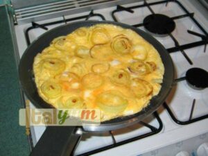 Onion Frittata (Frittata con cipolle) | Special Recipes
