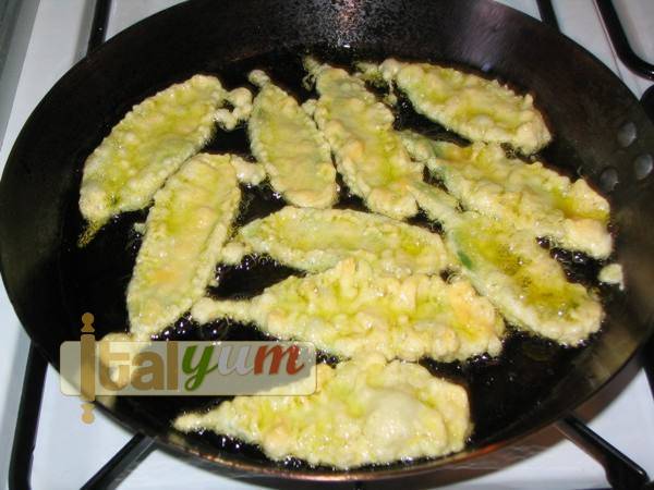 Fried sage leaves (Salvia fritta) | Special Recipes