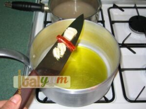 Calamaretti pasta with squid sauce | Pasta recipes