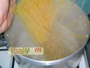 Amatrice Spaghetti (Spaghetti all'amatriciana) | Pasta recipes