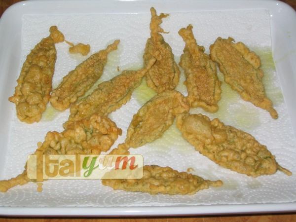 Fried sage leaves (Salvia fritta) | Special Recipes