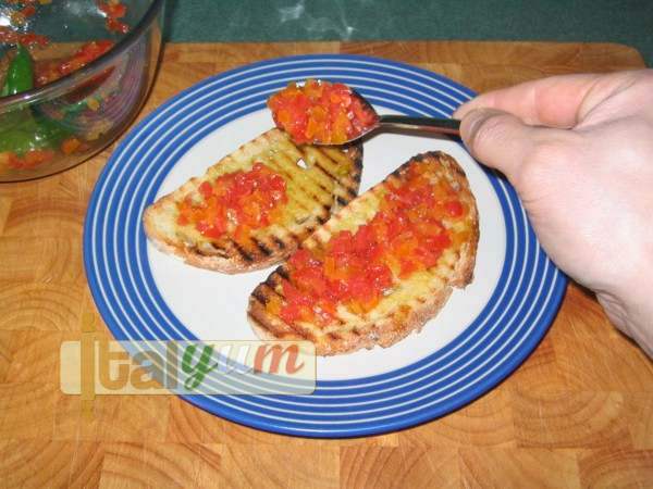 Bruschetta with tomatoes (Bruschetta al pomodoro) | Vegetable recipes