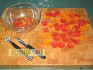 Bruschetta with tomatoes (Bruschetta al pomodoro) | Vegetable recipes