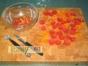 Bruschetta with tomatoes (Bruschetta al pomodoro) | Vegetable recipes