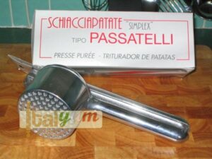 Passatelli in broth (Passatelli in brodo) | Special Recipes
