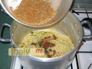 Pasta with anchovies (Pasta c'anciova e muddica) | Pasta recipes