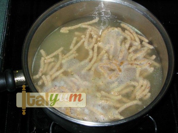 Passatelli in broth (Passatelli in brodo) | Special Recipes