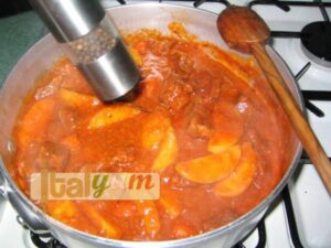 Beef stew with potatoes (Spezzatino con patate) | Meat Recipes