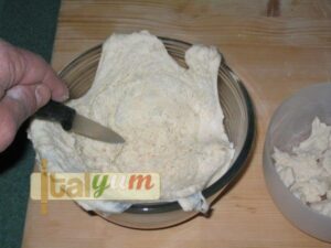 Sourdough bread (Pane toscano a lievitazione naturale) | Bakery