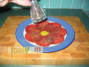 Bresaola with lemon and oregano | Meat Recipes