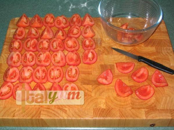 Tomato Spaghetti (Spaghetti al pomodoro) | Pasta recipes