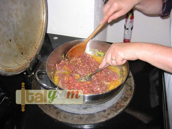 My family ragù (Italian meat sauce) | Meat Recipes