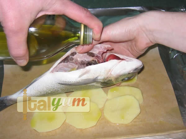 Sea bream wrapped in cooking foil 2 (Orata al cartoccio) | Seafood recipes