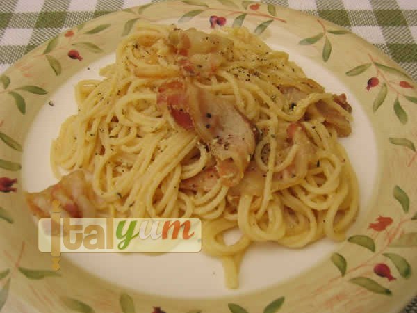 Spaghetti carbonara (Spaghetti alla carbonara) | Pasta recipes