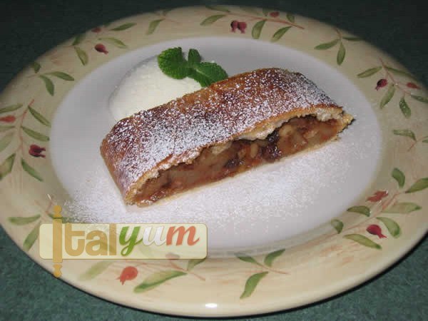Apple strudel (Strudel di mele) | Dessert Recipes