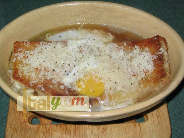 Bread and egg soup (Zuppa alla Pavese)