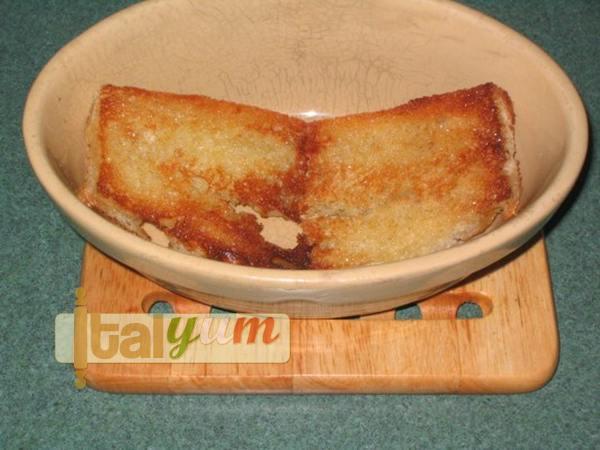 Bread and egg soup recipe