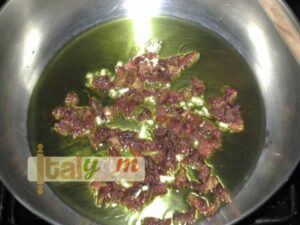 Octopus in tomato sauce (Polpo in salsa di pomodoro) | Seafood recipes
