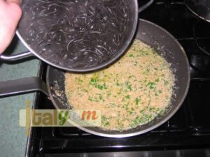 Roe Linguine (Linguine alla bottarga) | Pasta recipes