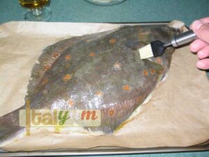 Plaice with potatoes (Rombo con patate) | Seafood recipes