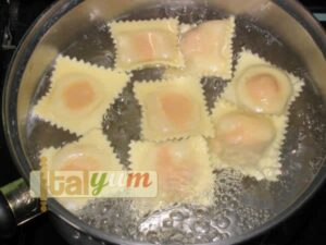 Pumpkin ravioli (Ravioli di zucca) | Pasta recipes