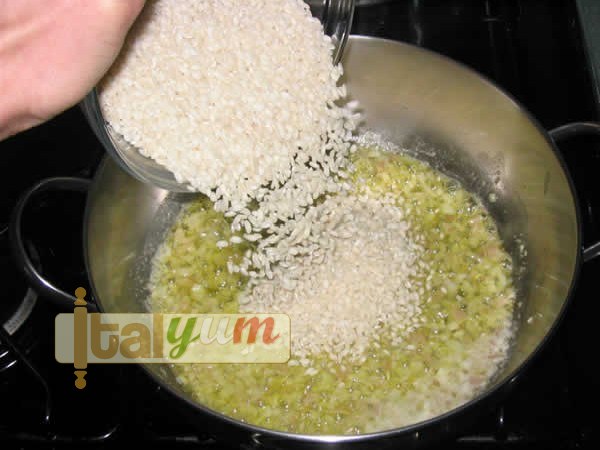 Pea risotto (risotto con i piselli) | Risotto recipes