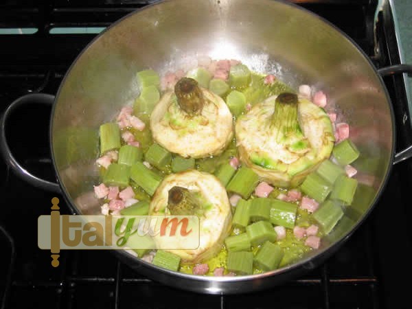 Artichokes with pancetta (Carciofi con pancetta) | Vegetable recipes