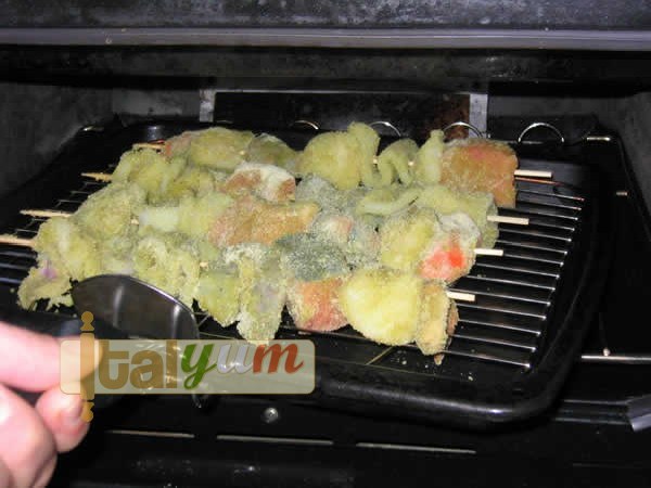 Fish kebabs (Spiedini di pesce) | Seafood recipes