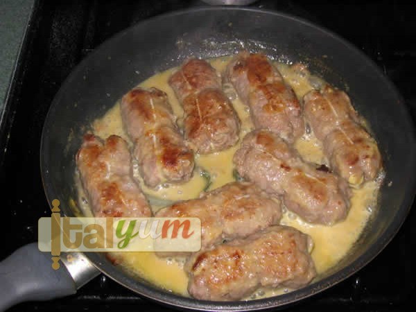 Meat rolls (Involtini al prosciutto) | Meat Recipes