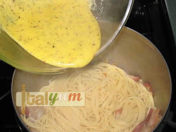 Spaghetti carbonara (Spaghetti alla carbonara) | Pasta recipes