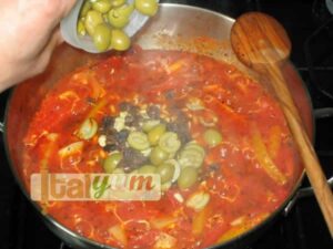 Sicilian vegetable stew (Caponata siciliana) | Vegetable recipes