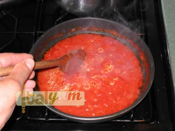 Potato gnocchi with tomato sauce | Gnocchi recipes