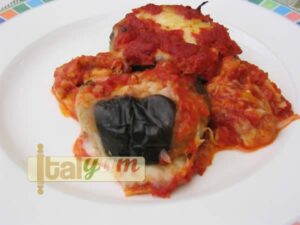 Baked Aubergine with Cheese and Tomato (Melanzane alla Parmigiana) | Vegetable recipes