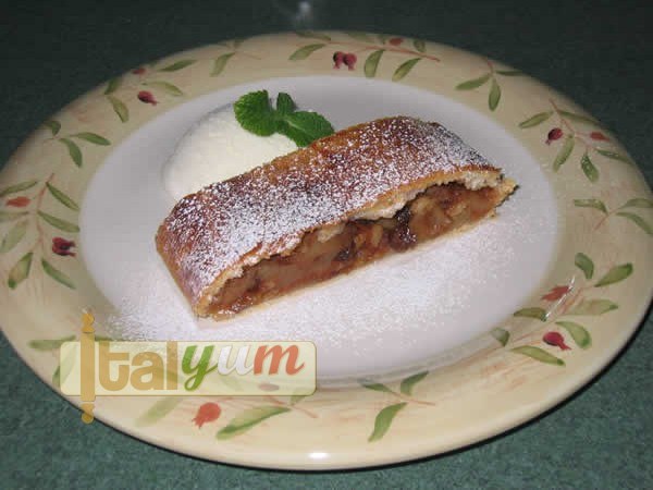 Apple strudel (Strudel di mele) | Dessert Recipes