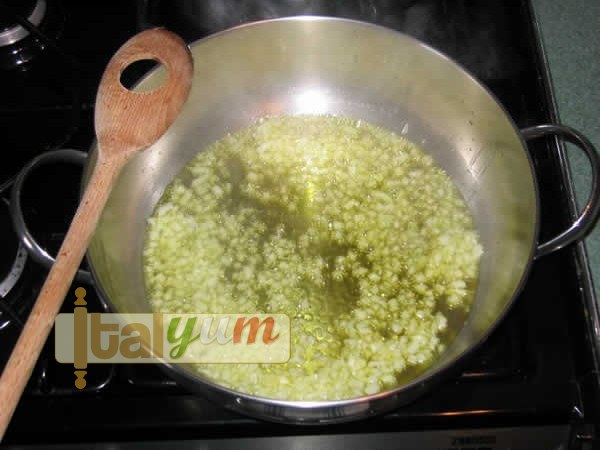 Crab meat risotto (Risotto alla polpa di granchio) | Risotto recipes