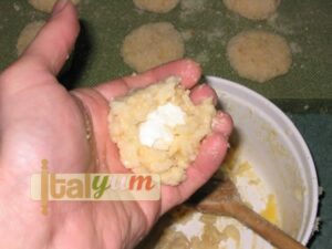 Rice croquettes (Polpette di riso) | Risotto recipes