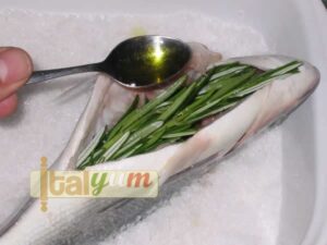 Sea Bream cooked in sea salt (Orata al sale) | Seafood recipes