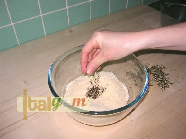 Spaghetti with pecorino and black pepper (Spaghetti cacio e pepe) | Pasta recipes