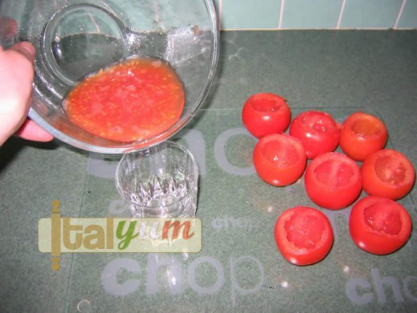 Stuffed tomatoes (Pomodori ripieni) | Vegetable recipes