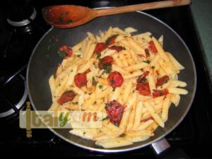 penne-pasta-with-spicy-sausage - 12